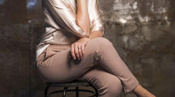 mirela vaida va prezenta emisiunea totul pentru dragoste la antena 1