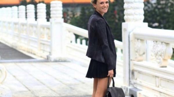 diana munteanu carmen negoita si giulia cucerite de creatiile designerului eugeniu garkonita