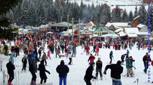 doua zile de concursuri si sporturi de iarna organizate in cadrul serbarilor zapezii de la rasnov