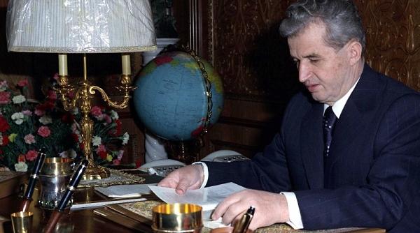 dimineata cand ceausescu venea iti puteai potrivi ceasul programul zilnic al unui dictator