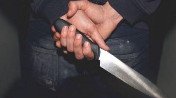 un agent de politie din iasi a fost injunghiat din fericire starea acestuia este stabila