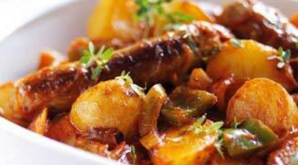 reteta zilei mancare de cartofi cu carnati afumati