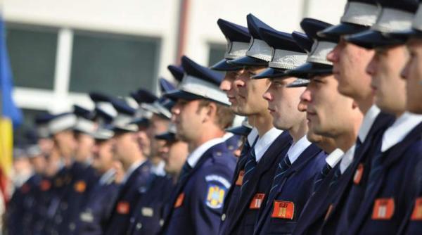 vesti bune pentru angajatii mai peste 28 000 de politisti vor beneficia de majorari salariale de la 1 februarie