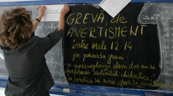 cadrele didactice intra in greva de avertisment