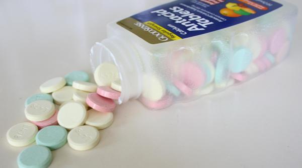 7 lucruri care se pot intampla daca iei antiacide prea des