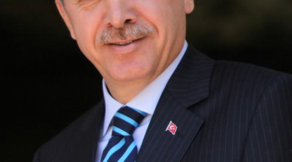 erdogan anunta ca un elicopter militar turc a fost doborat in cursul unei operatiuni in siria