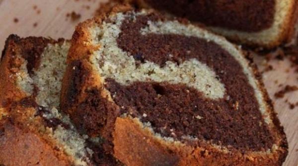 reteta zilei chec cu cacao si alune