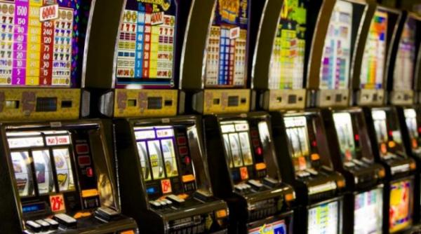 jocurile de noroc si alte activitati recreative au contribuit la cresterea cu 15 5 a volumului afacerilor din servicii in 2017