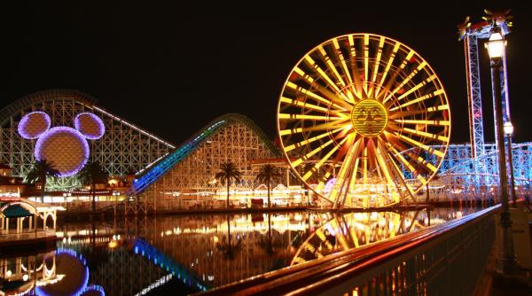 creste pretul abonamentelor la disneyland