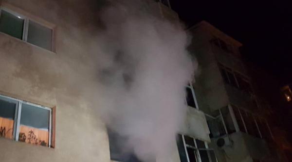 o explozie devastatoare a distrus un apartament in iasi trei persoane printre care un copil au ajuns la spital