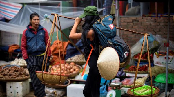 asia express indicii pierdute accidente inspaimantatoare si o prima echipa eliminata