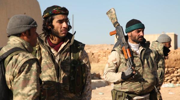 sua neaga ca ar fi livrat armament greu militiei kurde din siria