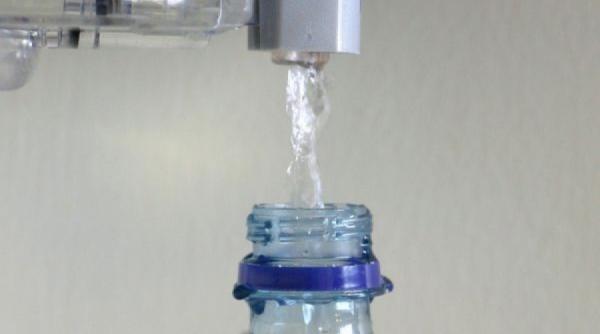 refolosirea unei sticle de apa nu este deloc o idee buna