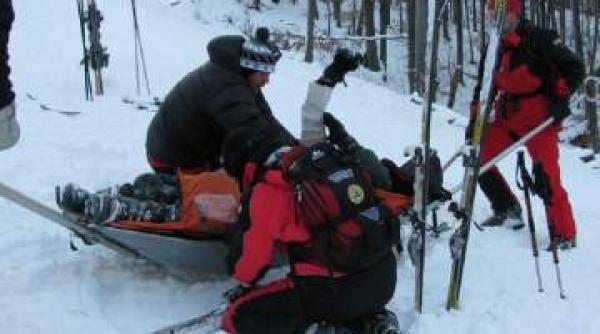 interventie dificila in muntii bucegi dupa ce 7 turisti s au aventurat pe un traseu nemarcat