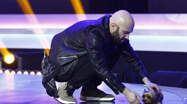 inna vedeta pe scena iumor