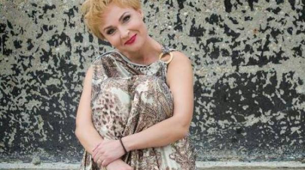 dana chera fosta grecu a anuntat ca e insarcinata am asa o strangere de inima ca este o varsta