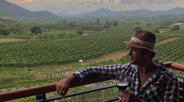 radu valcan imagini inedite de la filmarile celui de al patrulea sezon insula iubirii