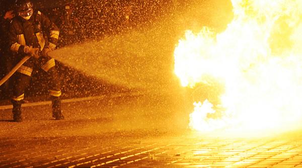 o masina a luat foc in mers in videle