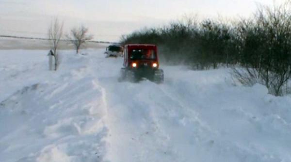 in zona caracalului zeci de persoane au ramas blocate in masini