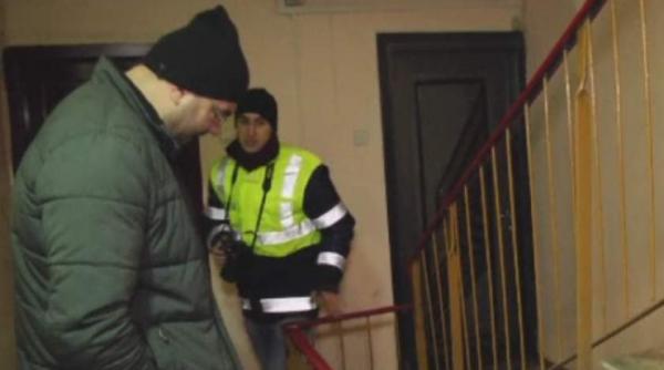 gest extrem un baiat de 15 ani a fost gasit spanzurat in casa scarii unui bloc din ploiesti