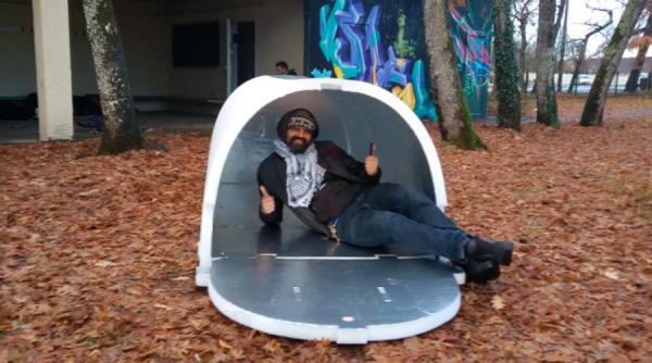 iglu pentru persoanele fara adapost