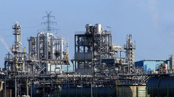 industria petroliera din polonia la ora reorganizarii
