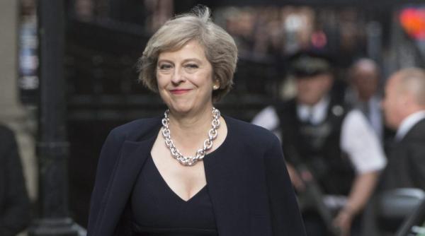 theresa may inca mai spera la un acord privind formarea guvernului delegat nord irlandez