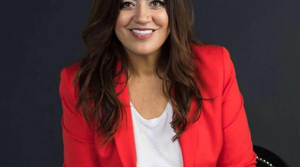 mirela retegan isi spune povestea vietii in direct la totul pentru dragoste