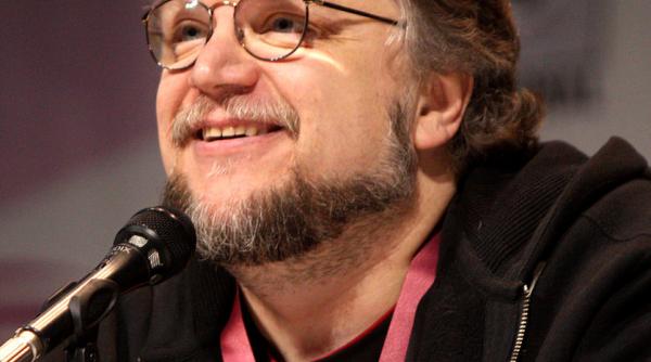 regizorul guillermo del toro laureat al premiilor oscar si a anuntat divortul