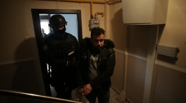 reteaua care a traficat peste 2 000 de migranti prin timisoara anihilata