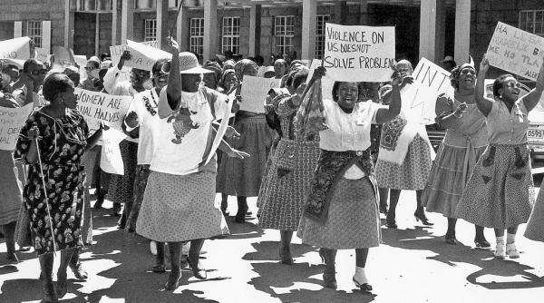 cele mai tari meme de ziua internationala a femeii