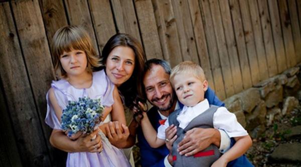 povestea impresionanta a femeii care a fost salvata de la depresie de un catel