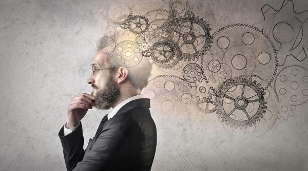 psihiatria isi trateaza pacientii si isi imbolnaveste angajatii