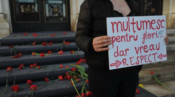 protest de ziua femeii nu mi cumperi tacerea cu o floare