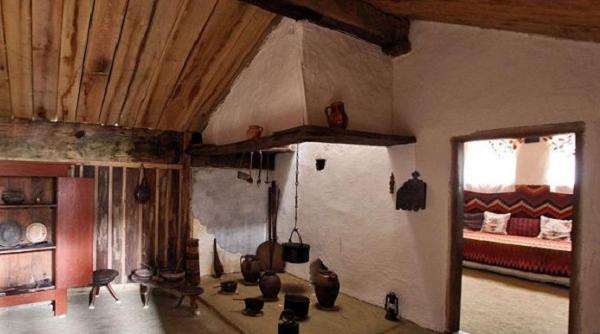 casa parinteasca ea este cuibul traditiilor de generatii