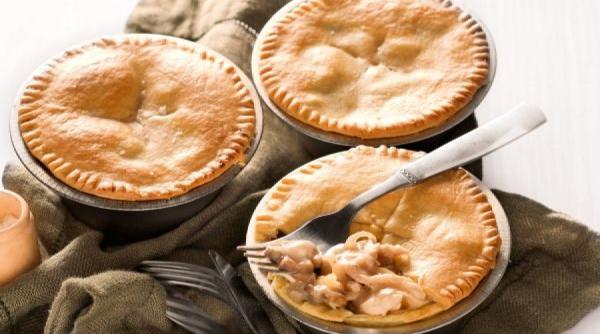 placinta cu ciuperci si smantana