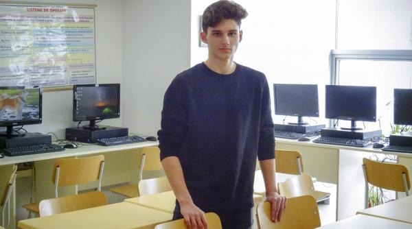 scoala martienilor de clasa a x a