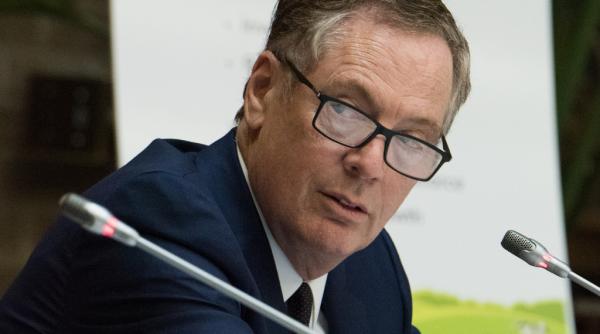 ue si alte tari vor fi scutite pentru moment de tarifele americane