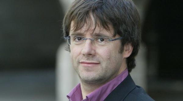 finlanda a primit un mandat de arestare a lui puigdemont emis de spania