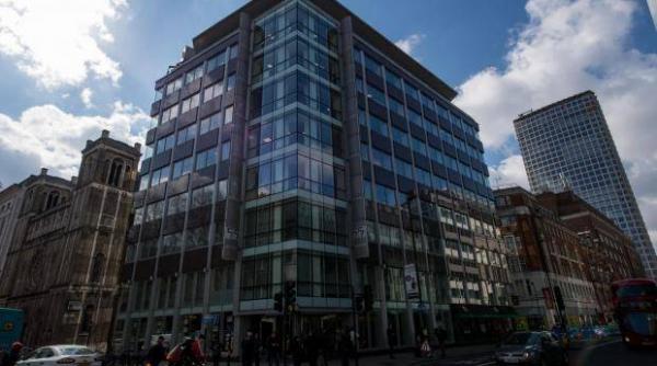 perchezitiile de la sediul cambridge analytica s au incheiat