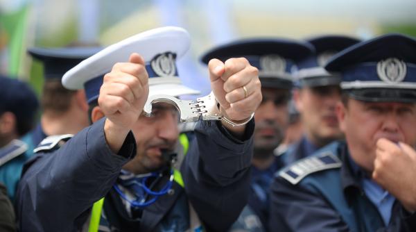 protest al agajatilor din penitenciare in fata ministerului de interne