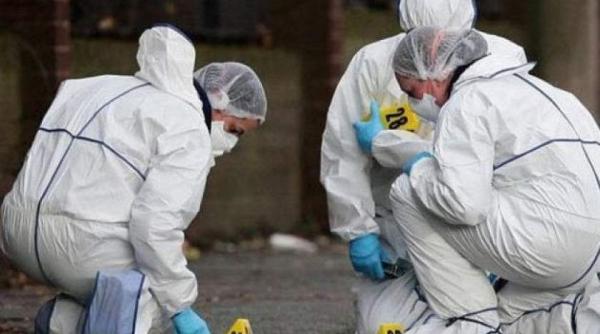 crima oribila la brasov un barbat si a ucis sotia si cei doi copii apoi s a predat la politie