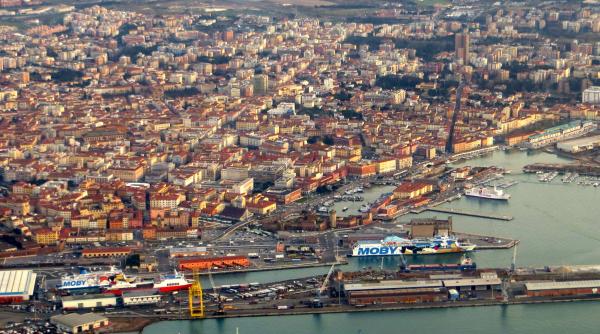 italia doi muncitori si au pierdut viata intr o explozie in portul livorno