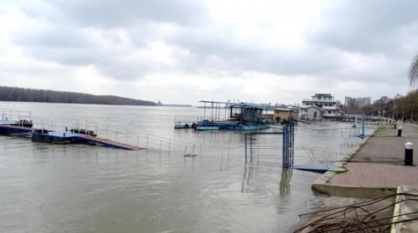 braila dunarea a depasit cu 10 cm cota de inundatie