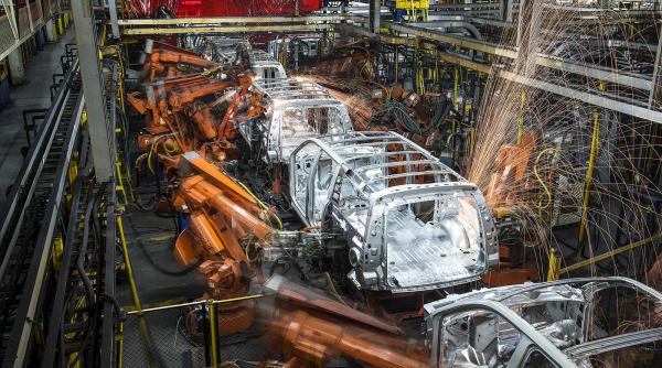 general motors este in dificultate ce hotarare drastica ia gigantul american