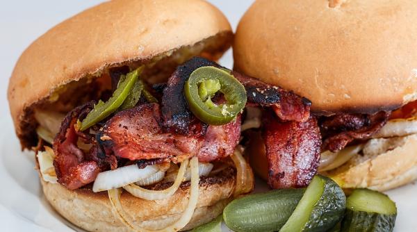 top 5 alimente care provoaca pofta de mancare exagerata