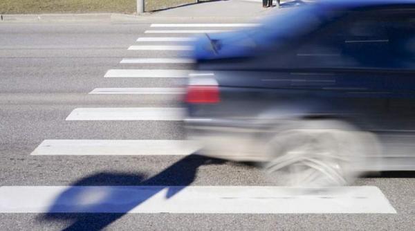 accident teribil in cluj un pieton a fost lovit de o masina la caseiu