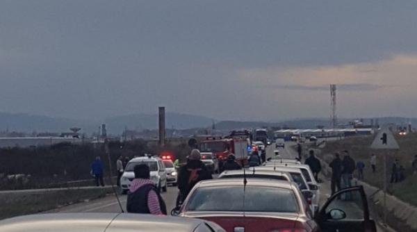 accident teribil in cluj napoca doi tineri au murit din cauza unui sofer teribilist care a depasit neregulamentar