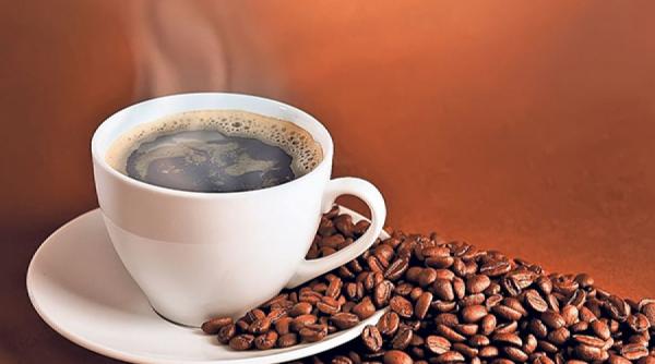 ce efecte are de fapt cafeaua asupra corpului tau e incredibil cate lucruri se intampla cand bei cana de cafea