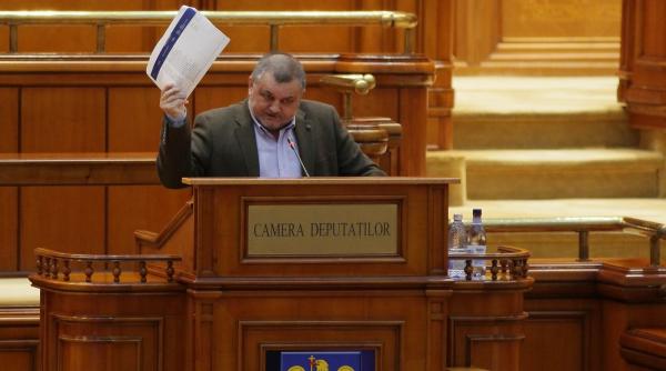 ce i mai preocupa pe alesi de la capuse si adaposturi antiaeriene la cambridge analytica